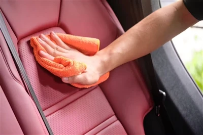 Quanto costa una volta pulire il cuscino del seggiolino auto?
